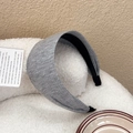 Cerchietto largo grigio in maglia a coste con pettine antiscivolo per styling capelli - Grigio chiaro
