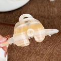 Französische Vintage-Orchideen-Haarklammer in Creme und Orange mit Perlglanz-Effekt - Gansgelb