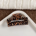 Classic leopard print rectangular hair claw clip in brown and black acetate finish - Medium - Brown