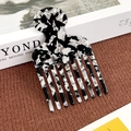 Black and white marble acetate wide-tooth hair comb for styling curly hair - Floral Black White