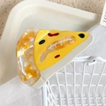 Graziosa pinza per capelli a forma di pizza in acetato giallo per acconciature donna - Pizza ai Gamberetti