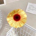 Pinza per capelli a fiore di girasole con petali sfumati gialli in resina - Girasole