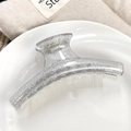 Pinza per capelli argento glitterata con finitura lucida per eleganti acconciature - Mezzaluna