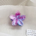Piccola pinza per capelli a fiori di frangipane in acetato marmorizzato viola - Blu Violetto