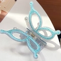 Pinza per capelli a farfalla blu cangiante con strass scintillanti e perle fini - Blu