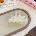 Durchscheinende weiße Blumen-Haarklammer aus Acetat mit bunten Strasssteinen - Transparent Beige