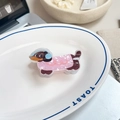 Süße Haarklammer aus Acetat als Dackel-Welpe mit buntem Marmormuster und süßem Design - Rosa Hund
