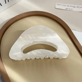 Elegant white marble acetate triangle hair claw clip with pearlescent finish - Mermaid White