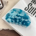 Pinza para el pelo de acetato jaspeado azul con hilos dorados para peinados elegantes - Azul Mar Profundo