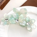 Elegante molletta per capelli a fiore verde menta in acetato con strass lucidi - Verde Marmo