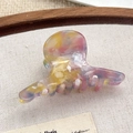 Pinza pequeña de acetato con patrón de mármol colorido para medio recogido - 6.5cm / Violeta fantasma
