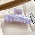 Pince à cheveux élégante en acétate marbré lavande avec une finition brillante - 8.5cm / Mauve Clair
