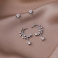 Funkelnde silberne Mond-Ohrhänger mit bunten Zirkoniasteinen und kleiner Perle im Set - Silber