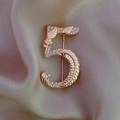 Luxurious rose gold brooch in number 5 shape featuring fine leaf textures and white zircon - Gold