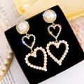 Elegant 925 silver needle drop earrings with triple heart faux pearls and rhinestones - Gold