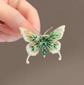 Vintage Smaragd Schmetterling Brosche mit grüner Emaille und Strass für Damenanzüge - Smaragdgrüner Schmetterlingsstil