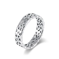 Bague nordique viking évidée avec motif géométrique de nœud celtique minimaliste - Taille 7 / Acier