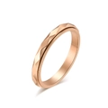 Anillo giratorio geométrico minimalista en oro rosa con diseño de rombos y banda pulida - US 5 / Oro rosa