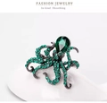Spilla polpo argento vintage con cristalli verdi e grande pietra a forma di pera - Stile Pietra Principale Verde / Verde