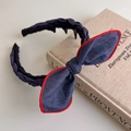 Detail of dark blue denim headband with red stitching and non-slip plastic teeth - Denim Style (27465A) / Navy Blue Solid