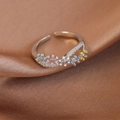 Detailansicht Silberring mit bunten Emaille-Blumen und Zirkon-Besatz auf Seidenstoff - Einstellbar Offen / Cross Color Beads Stil-Silber (26971B)