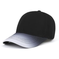 Détail de la casquette avec visière en dégradé et trous d'aération sur la couronne noire - Noir