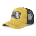 Klassieke geel-zwarte truckerpet met Amerikaanse vlagpatch in 45-graden zijaanzicht - L (58-60cm) / Geel