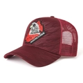 Detailansicht einer burgunderroten Mesh-Basecap mit hochwertiger Adlerkopf-Stickerei - L(58-60cm) / Burgunderrot