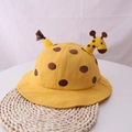 Detail of yellow baby sun hat with brown polka dots and cute 3D giraffe design - 42-48CM / Yellow