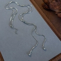 Detail of adjustable silver snake chain lariat necklace with polished round beads - Silver Adjustable Sliding Bead Pearl Style (24525)