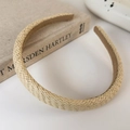 Detail of the woven straw headband with soft inner lining for comfortable wear - Beige
