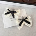 Détails de breloques nœuds en dentelle blanc cassé faits main avec satin noir et clips - Nœud en dentelle (25720)