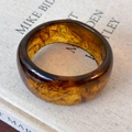 Irregular wide acetate resin bangle with amber tortoise pattern and vintage finish - Coffee Round Style (25835D)