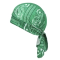 Detalle del estampado de paisley verde en la tela transpirable del pañuelo pirata - Talla única / Verde