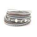 Bracelet multicouche en cuir tressé gris avec fermoir magnétique, perles et strass brillants - Gris