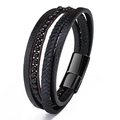 Dettaglio del bracciale multistrato uomo in pelle nera con perline opache e chiusura magnetica - Nero