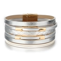 Bracciale multistrato in pelle da donna con accenti metallici argento e chiusura magnetica - Argento