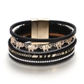 Bracciale multistrato in pelle nera con ciondoli a elefante dorati e chiusura magnetica - Nero