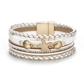 Weißes mehrlagiges Lederarmband mit goldenem Seestern und Kristallanhängern - Weiß