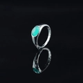 Minimalistische zilveren roestvrijstalen ring met ovale groene kattenoogsteen - US 6 / Staalkleur - Blauwe Edelsteen