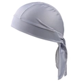 Silbergraue Stretch-Durag mit langen Bändern und glatter Satin-Oberfläche für Sport - Einfarbig Hellgrau