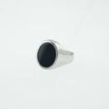 Anello con sigillo da uomo in argento con pietra onice nera ovale in acciaio al titanio - US 7 / Base Argento Nero (Fascia Argento Con Pietra Nera)