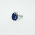 Anello sigillo da uomo in argento lucido con una pietra di lapislazzuli blu intenso - US 7 / Base Argento Cielo Stellato (Fascia Argento Con Lapislazzuli)