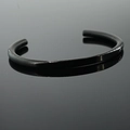 Bracciale rigido a C minimalista in acciaio inossidabile nero con finitura lucida - 4.5mm Nero