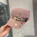 Visière en tricot rose avec fleurs 3D colorées et accents élégants en perles fines - Taille unique / Rose
