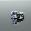 Anello vintage punk in acciaio con gemma rettangolare viola chiaro e fascia a sfere - 7 / Zirconia Blu Porpora