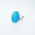 Anello in acciaio al titanio lucido con pietra occhio di gatto blu ovale da uomo - Taglia 7 / Celeste (Tono Argento)
