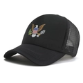 Klassische schwarze Trucker-Cap mit US-Adler-Emblem und atmungsaktivem Mesh-Rücken für Outdoor - Verstellbar / Schwarz