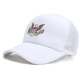 Weiße American Eagle Mesh Trucker Hat für Damen und Herren mit patriotischem Wappen-Print - Verstellbar / Weiß