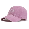 Berretto da baseball in cotone lavato rosa con ricamo a cuore e design a sei pannelli - Regolabile / Rosa